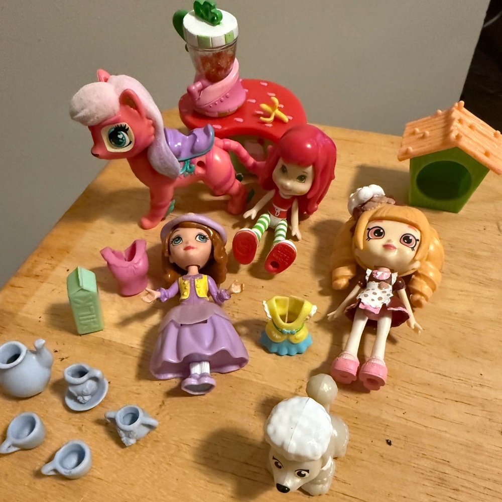 Strawberry Shortcake Berry Bitty Adventures Playset Lot – Dolls, Vintage Hasbro
